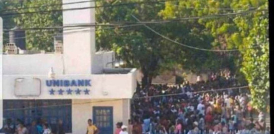 Haití vive su día a día bajo un ambiente de presión por las protestas callejeras contra el gobierno de Ariel Henry.