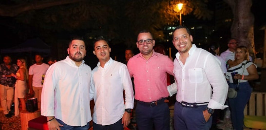 Franklin Amparo, Luis NG, Máximo Rodríguez y Engels Reynoso.