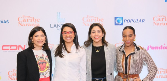 Laura Castellanos, Gladeline Rapozo, Patricia Yunén y Airam Toribio.