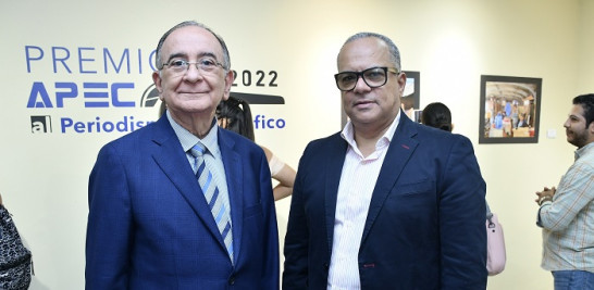 Opinio Álvarez Y Alejandro Moscoso