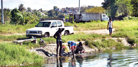 Las autoridades revelaron que en el río Isabela se detectó la bacteria causante del cólera. Jorge Martínez/