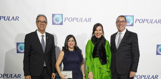 José Mármol, Biviana Riveiro, Theresa Sullivan y Juan Manuel Martín De Oliva.