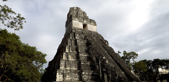 La Gran Plaza de Tikal.

Fuente externa.
