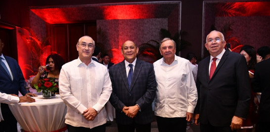 Mario Lama, Rafael Santos, Carlos Aysa y Fernando Durán.