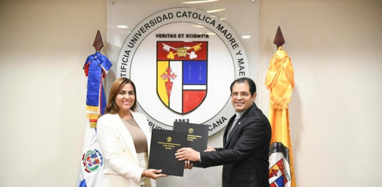 Firma de acuerdo de colaboración con la Pontificia Universidad Católica Madre y Maestra (PUCMM).