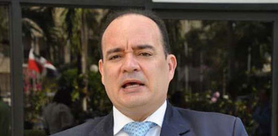Miguel Surún Hernández.