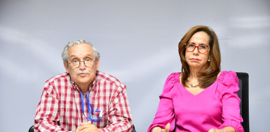 Especialistas de la Salud, doctora Melo y Tejeda. 

Foto: Mispas.