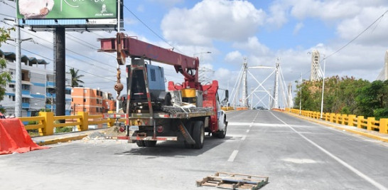 Trabajos de reparación del puente Duarte