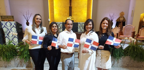 Marisel Lister, Saghíe Balcácer, Gilberto Minaya, Geanilda Vásquez y Carla Hernández
