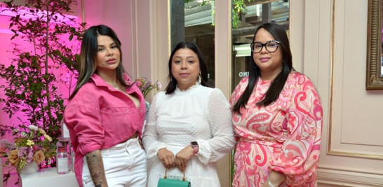 Michelle Hernandez, Yamileth Diaz y Sheila Cruz