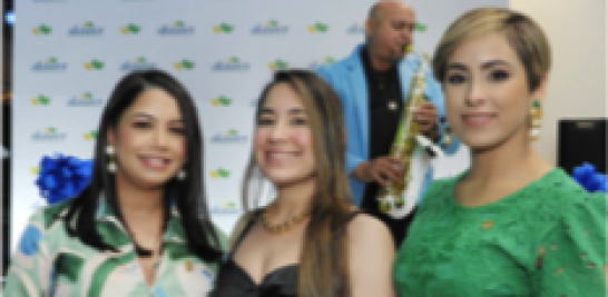 Indira Berrido, Angie Bothfeld y Glennys Abreu.