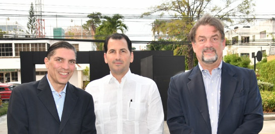 Benjamín Paiewonsky, Jorge Gobaira y Virgilio Heinsen.