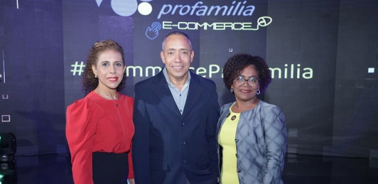 Madelaine Montero, Pablo Wagner y Sandra Montero.
