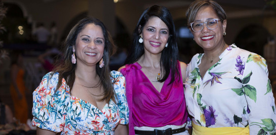 Cory Concepción, Elda Torres y María Báez.