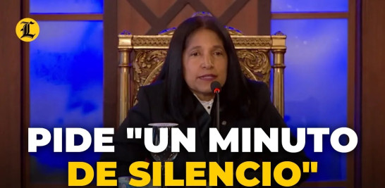 Aspirante al TC pide "un minuto de silencio" por la paz mundial