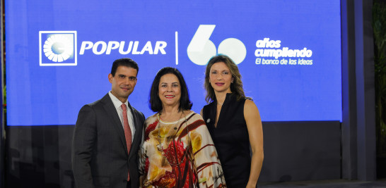 José Alejandro Johnson Grullón, Virginia Grullón y Evelyn Fernández de Johnson.