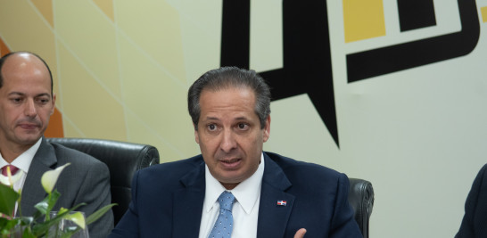 El ministro de Salud Pública, Alberto Atallah.