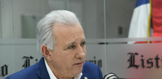 En las elecciones de julio 2020, Antonio Taveras logró convertirse en la primera persona en derrotar a Cristina Lizardo en la contienda por la senaduría de la provincia de Santo Domingo y sacarla del Congreso Nacional por primera vez desde el 2006.