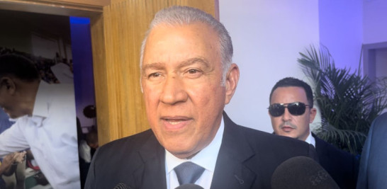 El recién designado ministro Administrativo de la Presidencia, Andrés Bautista, habló por primera vez este miércoles luego de su designación, la cual consideró como un “gran reto y compromiso” en su vida profesional.