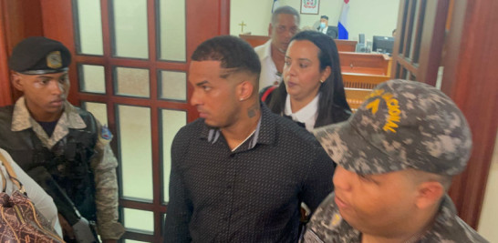 En el día hoy se pretendía iniciar el juicio preliminar al pelotero dominicano Wander Samuel Franco Aybar, a quien la Fiscalía de Puerto Plata acusó explotación sexual y comercial de una adolescente