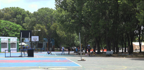 El Parque Mirador del Este tiene diversas instalaciones para la práctica deportiva.