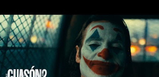 Cuando sonríes, el mundo entero sonríe contigo. Guasón 2: Folie À Deux - 3 de octubre solo en cines y IMAX. #Guason #GuasonPelicula #Joker #JokerPelicula #FilmadaParaIMAX

Del aclamado escritor/director/productor Todd Phillips llega “Guasón 2: Folie À Deux,” la tan esperada continuación de “Guasón” de 2019, ganadora del Premio de la Academia, que recaudó más de $1 mil millones en la taquilla mundial y sigue siendo la película clasificada R más taquillera de todos los tiempos. La nueva película está protagonizada por Joaquin Phoenix una vez más en su papel dual ganador del Oscar como Arthur Fleck/Guasón, junto a la ganadora del Oscar Lady Gaga (“A Star Is Born”).

“Guasón 2: Folie À Deux” encuentra a Arthur Fleck institucionalizado en Arkham esperando juicio por sus crímenes como Guasón. Mientras lucha con su doble identidad, Arthur no sólo tropieza con el verdadero amor, sino que también encuentra la música que siempre ha estado dentro de él.

La película también está protagonizada por los nominados al Oscar Brendan Gleeson (“The Banshees of Inisherin”) y Catherine Keener (“Get Out”, “Capote”), junto a Zazie Beetz, retomando su papel de la película “Guasón.”

Phillips, quien fue nominado al Oscar por dirigir, escribir y producir “Guasón”, dirigió “Guasón 2: Folie À Deux” a partir de un guión de su compañero nominado al Oscar Scott Silver y Phillips, basado en personajes de DC. La película fue producida por Phillips, la nominada al Oscar Emma Tillinger Koskoff y Joseph Garner. Lady Gaga se desempeñó como consultora musical. Los productores ejecutivos de la película son Michael E. Uslan, Georgia Kacandes, Silver, Mark Friedberg y Jason Ruder.

Trabajando con Phillips detrás de cámara está su equipo de “Guasón,” que incluye al director de fotografía nominado al Oscar Lawrence Sher, el diseñador de producción Mark Friedberg, el editor nominado al Oscar Jeff Groth y la compositora Hildur Guðnadóttir, quien ganó el Oscar por su trabajo en la primera película. Nuevo en el equipo está el diseñador de vestuario nominado al Oscar Arianne Phillips (“Once Upon a Time in… Hollywood”, “Don’t Worry Darling”). Ruder es el productor ejecutivo de música de la película y los supervisores musicales son Randall Poster y George Drakoulias. El casting está a cargo de Francine Maisler (las películas “Duna”, “Desafiantes”).

Warner Bros. Pictures presenta una producción de Joint Effort, una película de Todd Phillips, “Guasón 2: Folie À Deux.” La película será estrenada mundialmente por Warner Bros. Pictures y estará en cines de Latinoamérica el 3 de octubre de 2024.