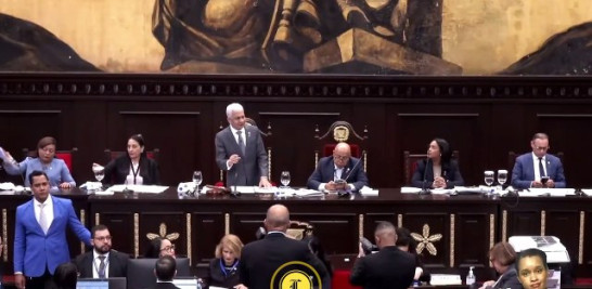 Los representantes favorecieron en segunda discusión y con cierta diferencia a la propuesta inicial, el proyecto enviado por el Poder Ejecutivo.