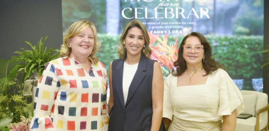Blanca Luz, Mejia Gabriela Valdez y Rita González.