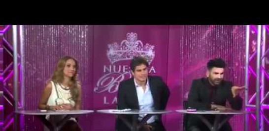 Esta Dominicana de Azua se robo el Show