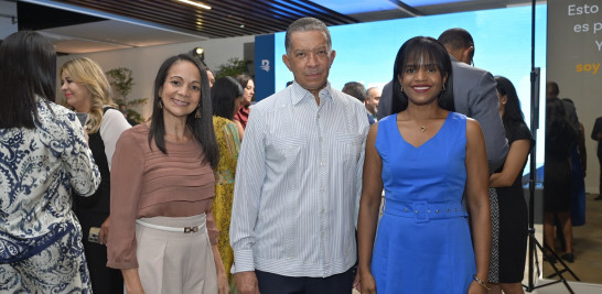 Marta Quéliz, Reyes Guzmán y Millizen Uribe.