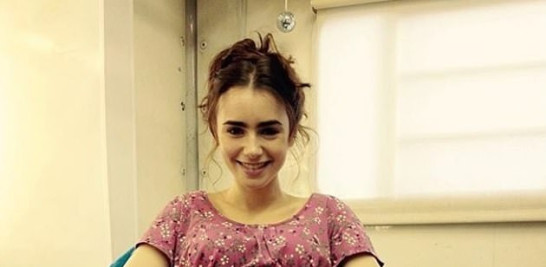 Lily Collins y Charlie McDowell se convirtieron en padres a través de gestación subrogada.