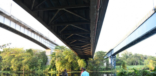 Puente Francisco J. Peynado.