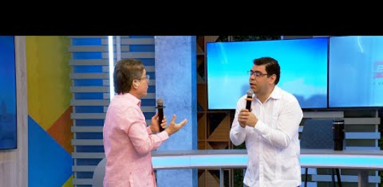 David Collazo  (Rafa Bobadilla) en la Telerealidad | ESM
#Showdelmediodía #rafaelbobadida  #davidcollazo #imitacion #humor #rd #conexion #colorvision #Canal9 #telerealidad