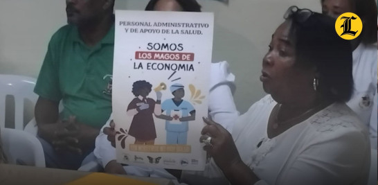 "10 mil pesos usa un funcionario en un almuerzo y nosotros tenemos que vivir con eso todo un mes", Margarita Belial.<br /><br />https://listindiario.com/la-republica/sector-salud/20260319/gremios-administrativos-salud-10-mil-pesos-vive_898473.html