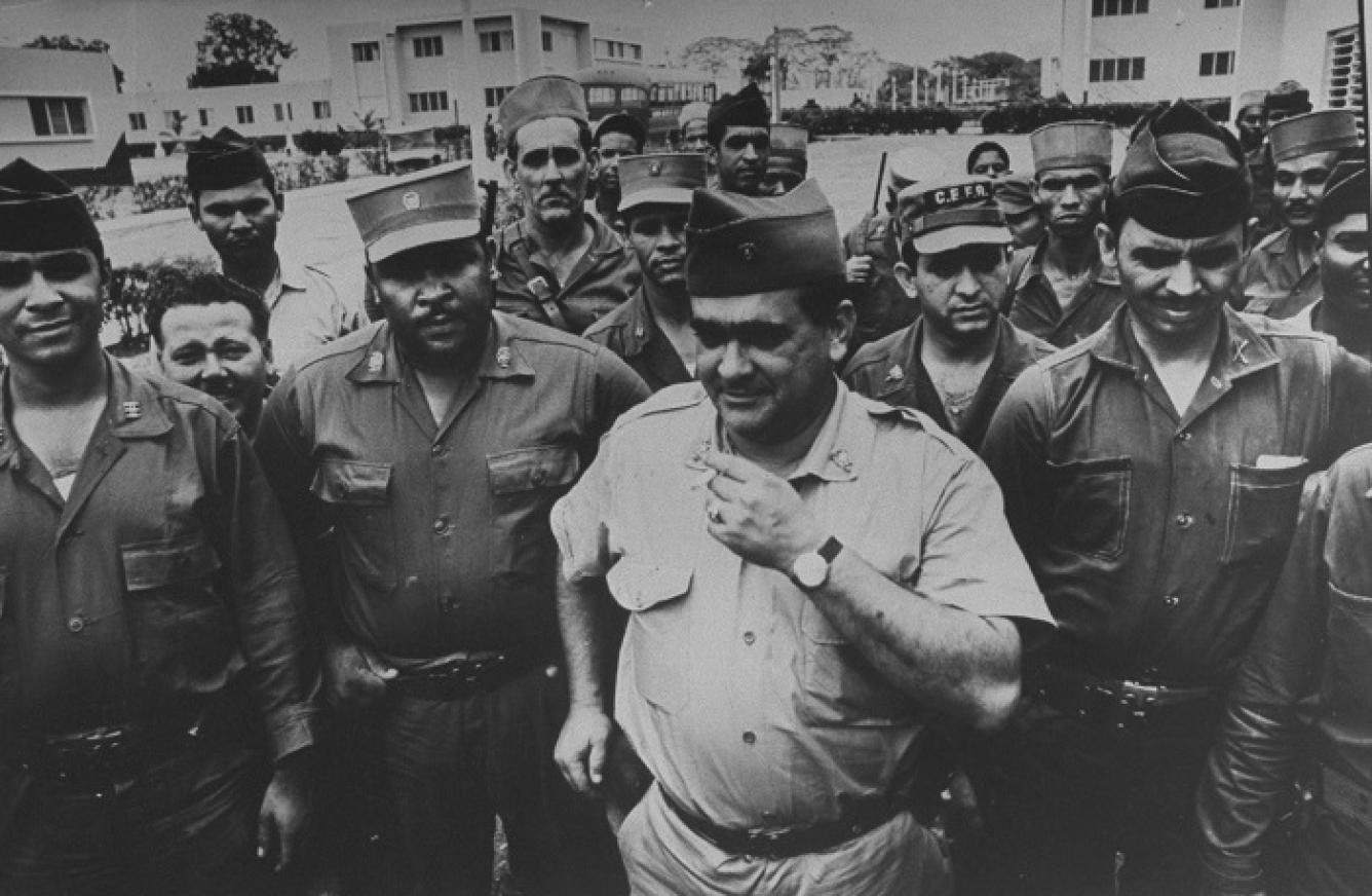 Elias Wessin y Wessin, Jefe de la Fuerza Aérea de la República Dominicana.