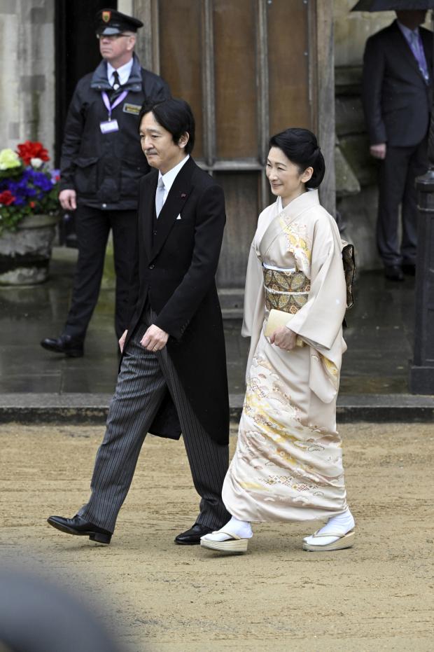 Japón el príncipe heredero Fumihito de Japón y la princesa heredera Kiko llegan para asistir a la ceremonia de coronación del rey Carlos III de Gran Bretaña y Camila, la reina consorte, en la Abadía de Westminster, Londres, el sábado 6 de mayo de 2023.