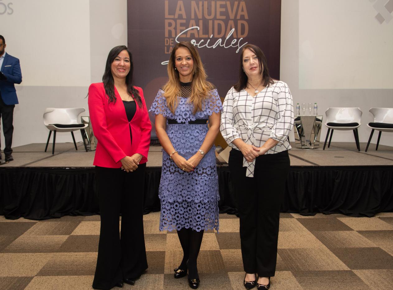 María Eugenia Rojas, Loraine Álvarez y Vanessa Read.