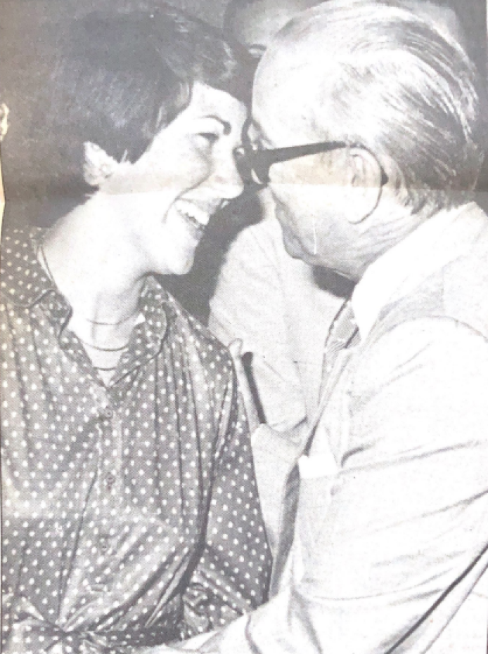 Presidente Antonio Guzmán junto a su hija Sonia Guzmán.