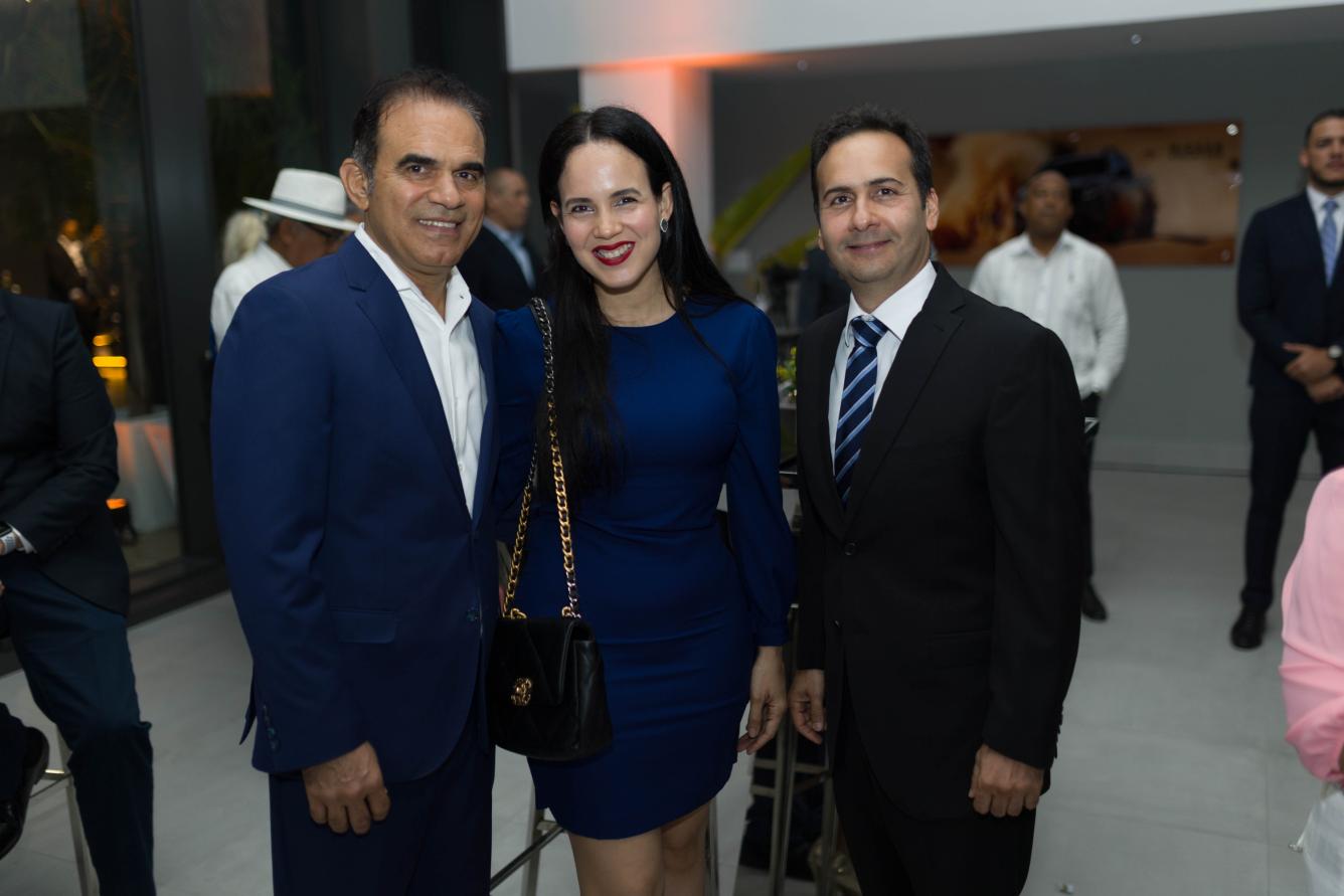 Roberto Quezada, Francibel Marte y Marcos Castillo Reynoso.