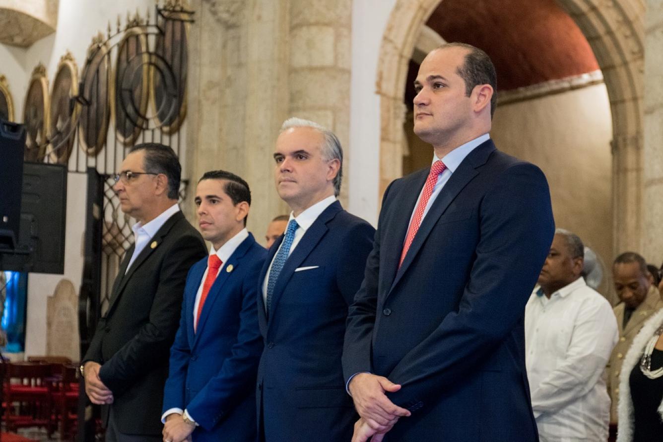 Santiago Hazim, Edward Guzmán, Luis Miguel De Camps y Adolfo Pérez.