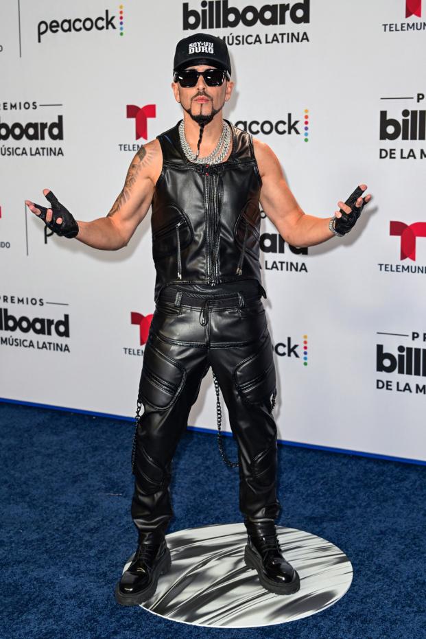 El cantante puertorriqueño Yandel llega a los Premios Billboard de la Música Latina