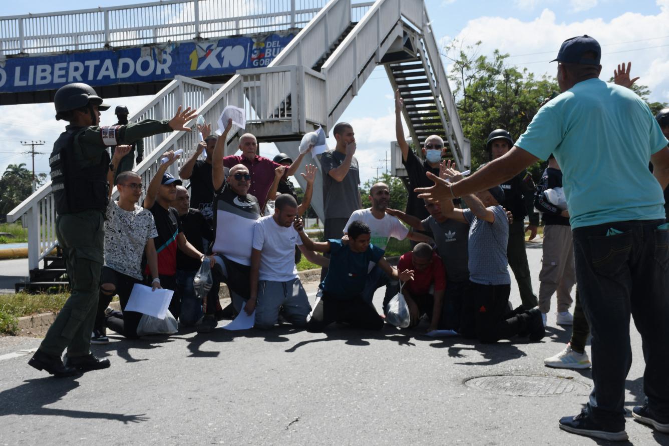 Las personas arrestadas durante las protestas tras las disputadas elecciones presidenciales