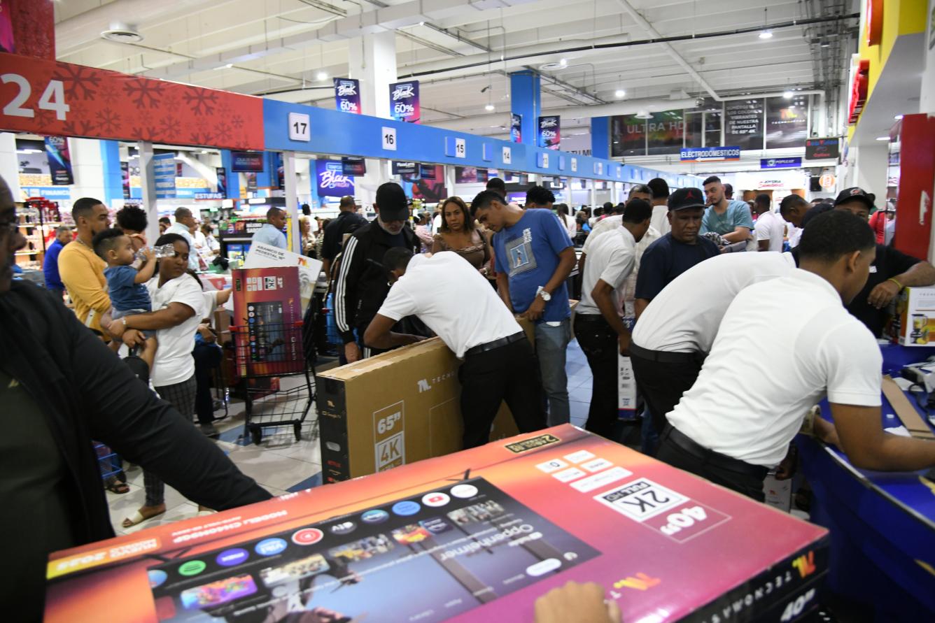 Black Friday o Viernes Negro en tiendas del Gran Santo Domingo