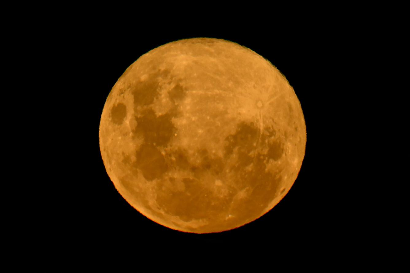 La luna llena fotografiada en Buenos Aires