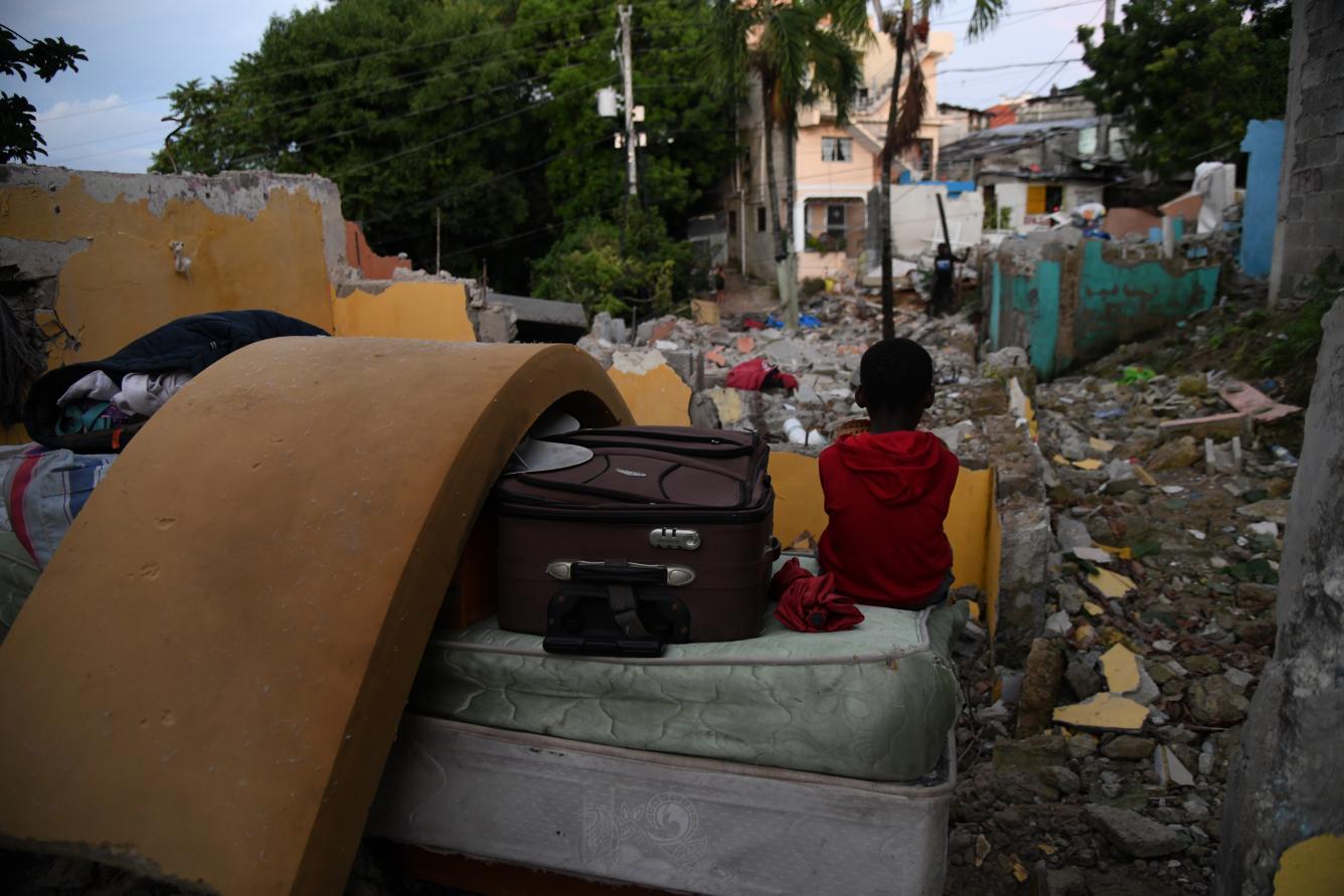 El 14 de noviembre de 2025 la vida dio un giro brusco a los habitantes del sector Cuba, en el Distrito Nacional. Ese día se ejecutó un plan de desalojo forzoso para dar paso a la construcción de una nueva vía que conectará al norte de Santo Domingo con la capital dominicana. VICTOR RAMÍREZ | LISTIN DIARIO, REPUBLICA DOMINICANA | GDA