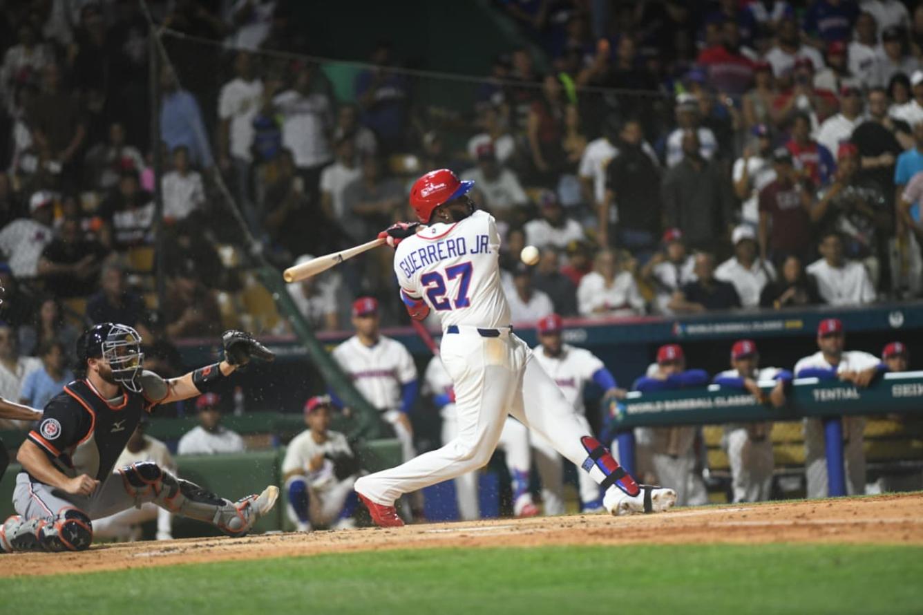 Jugador Vladimir Guerrero, bateador de la selección dominicana. Foto por Glauco Moquete.
