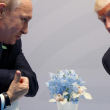 Foto de archivo del presidente de Estados Unidos, Donald Trump, en una reunión con su homólogo ruso, Vladímir Putin, en la cumbre del G20 en Hamburgo, Alemania, el viernes 7 de julio de 2017. Evan Vucci/AP