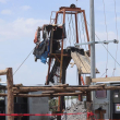 Fotografía de la zona donde se trabaja en el rescate de 10 mineros atrapados en una mina, el 5 de agosto de 2022, en el municipio de Sabinas, en Coahuila (México). El presidente mexicano, Andrés Manuel López Obrador, expresó que mantiene la "fe" de salvar con vida a los 10 mineros atrapados en una mina en el norte del país, aunque este lunes se cumplen 5 días del derrumbe y los rescatistas aún no han podido entrar. EFE/ Antonio Ojeda