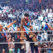 Bad Bunny gana la pelea callejera de San Juan en la cartelera “Blacklash”, que ha organizado la WWE en el Coliseo de Puerto Rico.