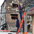 Reparan tendido eléctrico en los alrededores de donde se produjo la explosión en San Cristóbal